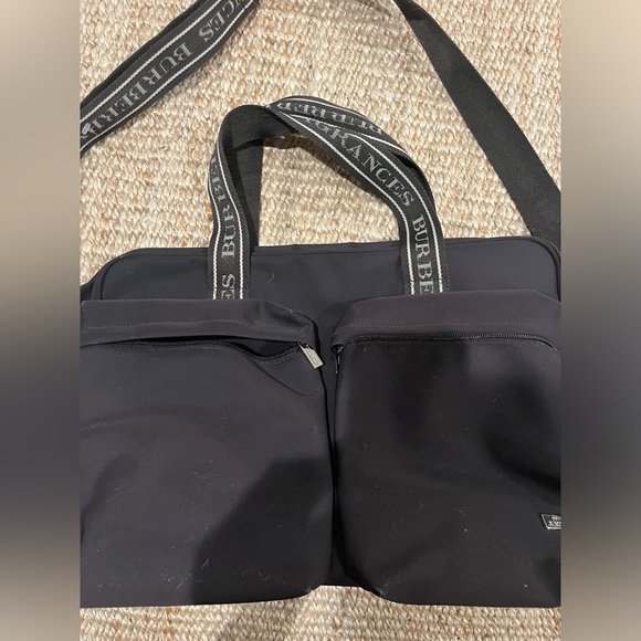 Burberry Limited Edition Black Duffel Bag - Picture 2 of 5